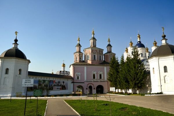 В Свенском монастыре пройдет торжественное богослужение в честь чудотворной иконы Божией Матери
