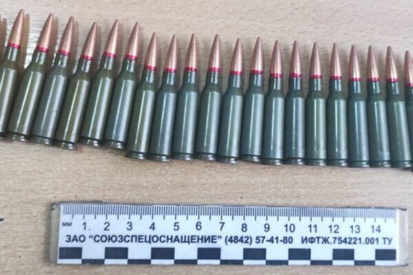 Брянец хранил в гараже дружеский АК и 30 патронов